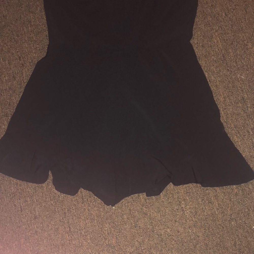 Romper - Picture 2 of 3